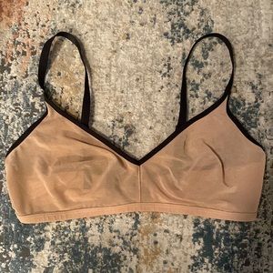Negative Sieve Non-Wire Bra